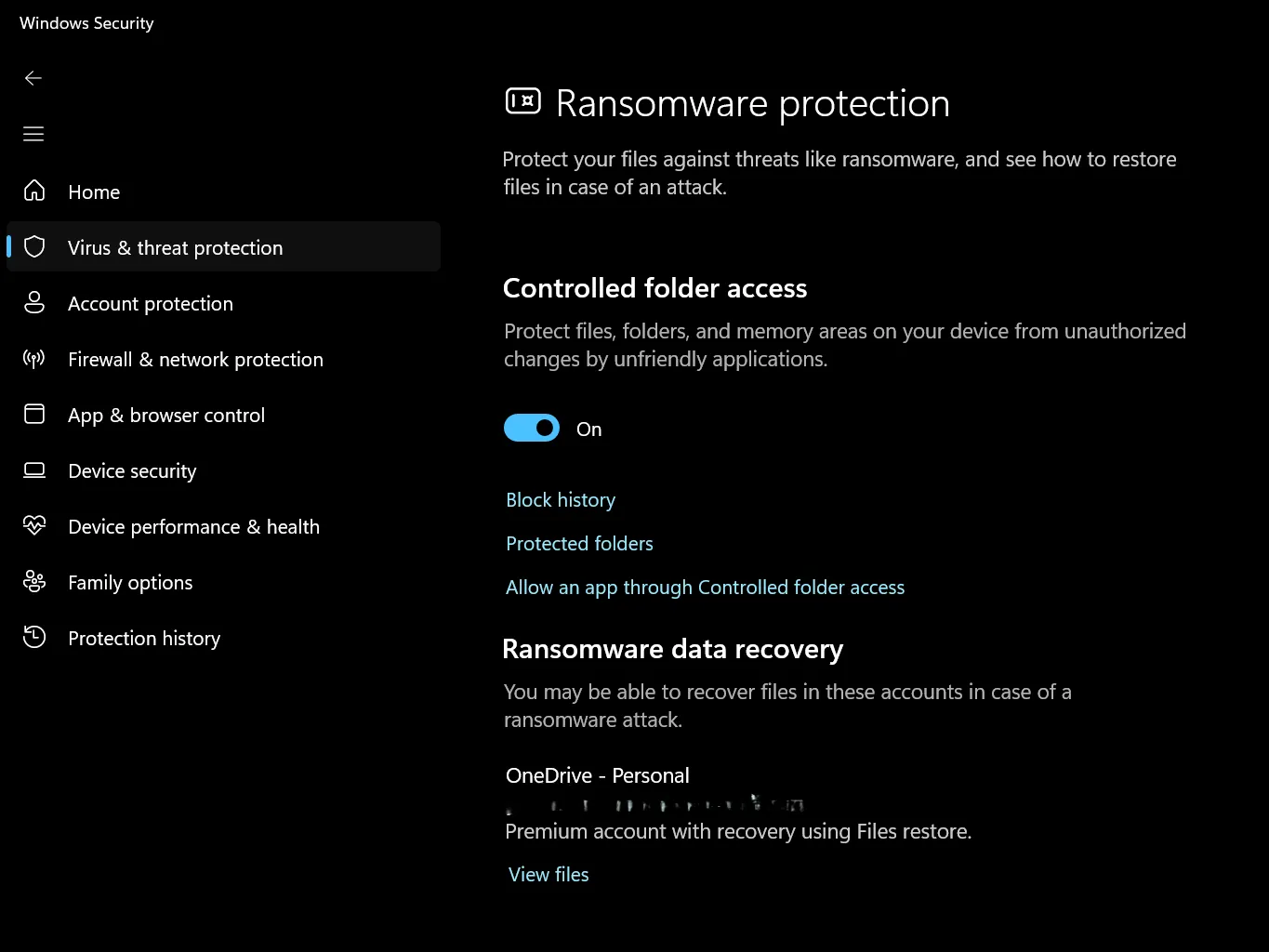 Sicurezza di Windows che mostra l'accesso alle cartelle controllate come abilitato per la protezione da ransomware.
