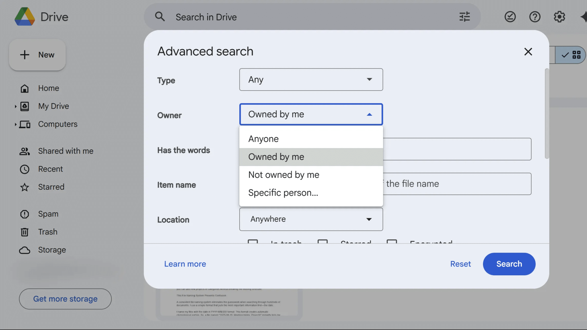 مربع حوار البحث المتقدم في Google Drive.