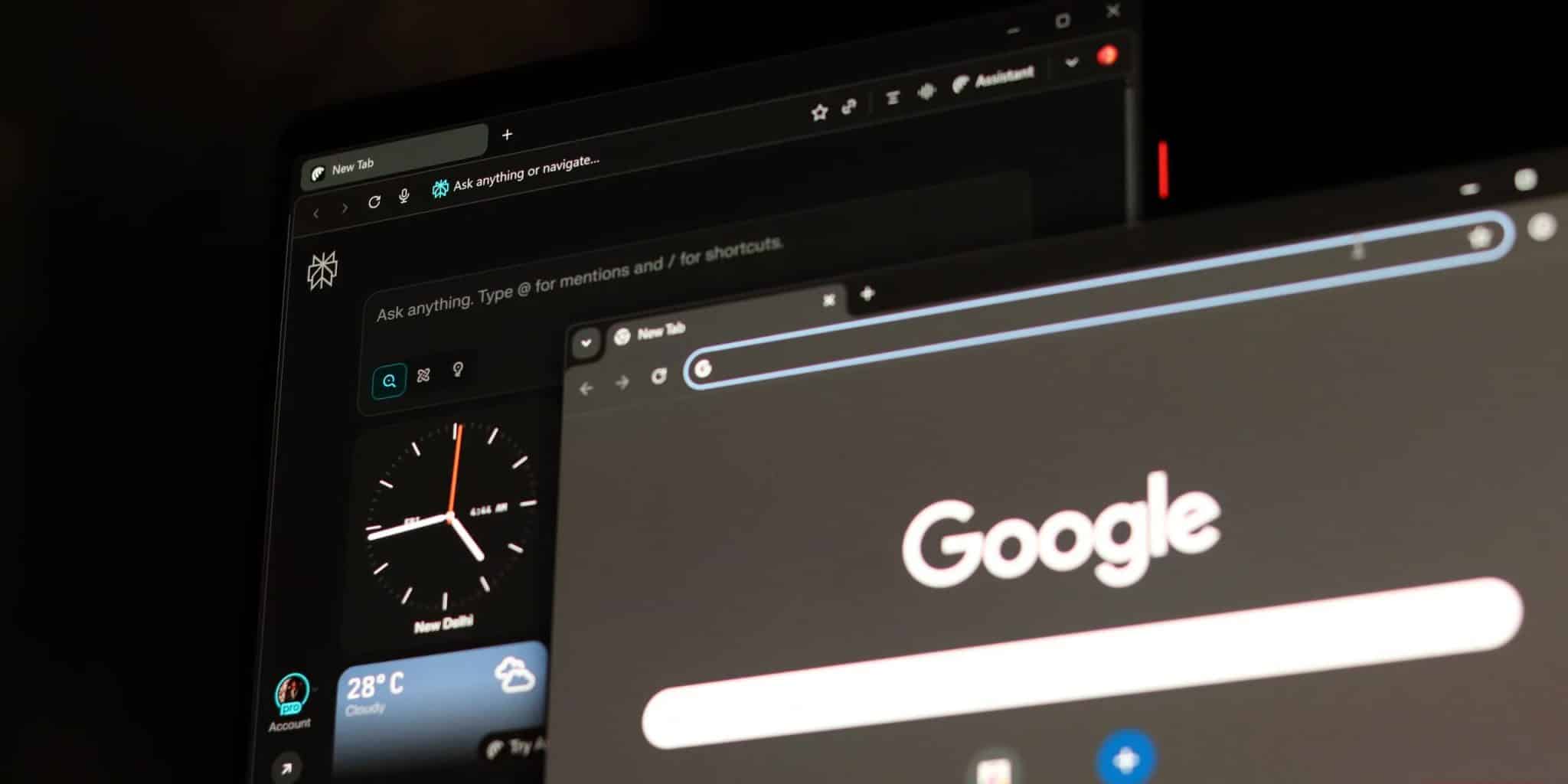 Comet 和 Google Chrome 在 Windows 上開啟。