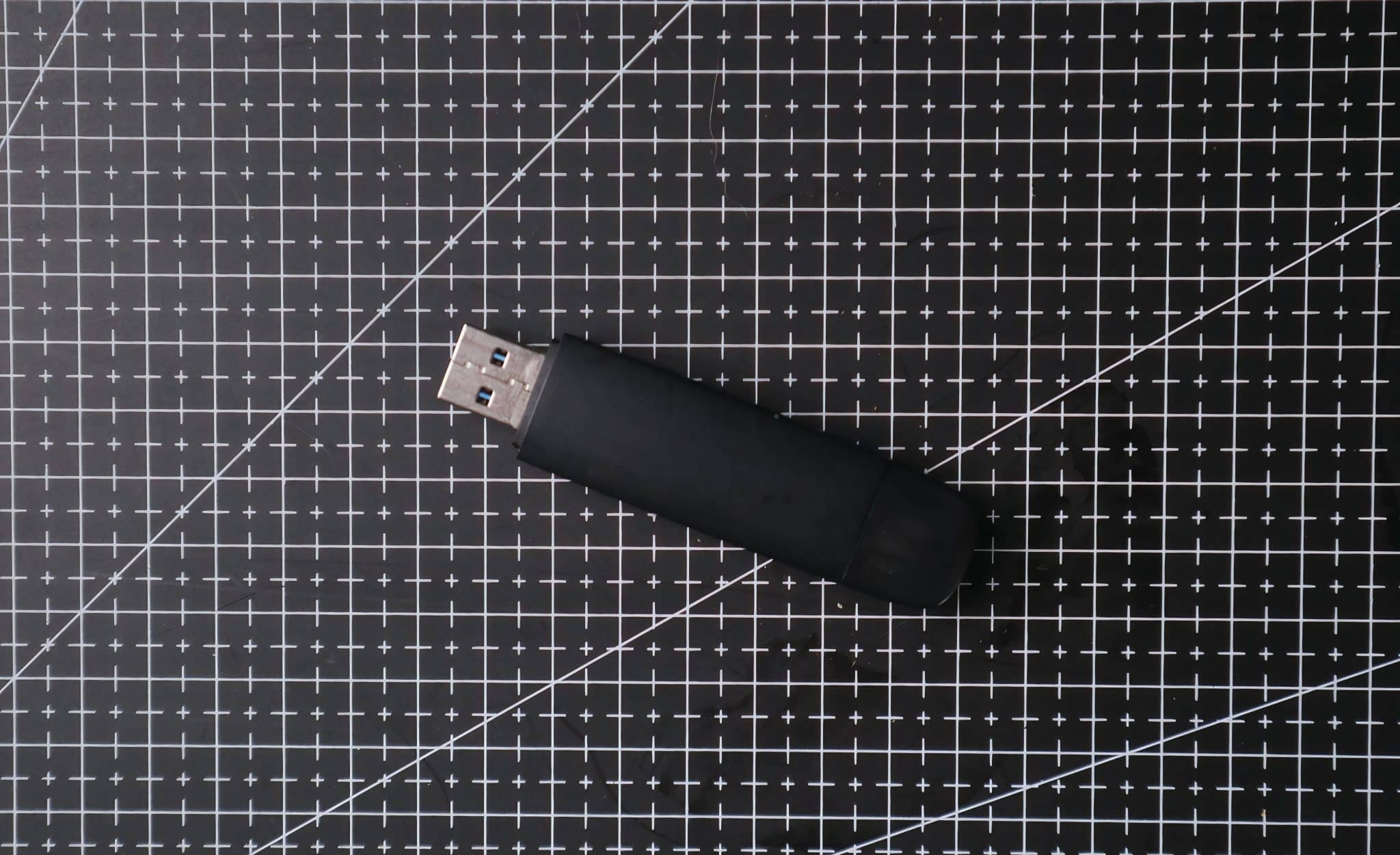 Chiavetta USB per la riparazione del computer.