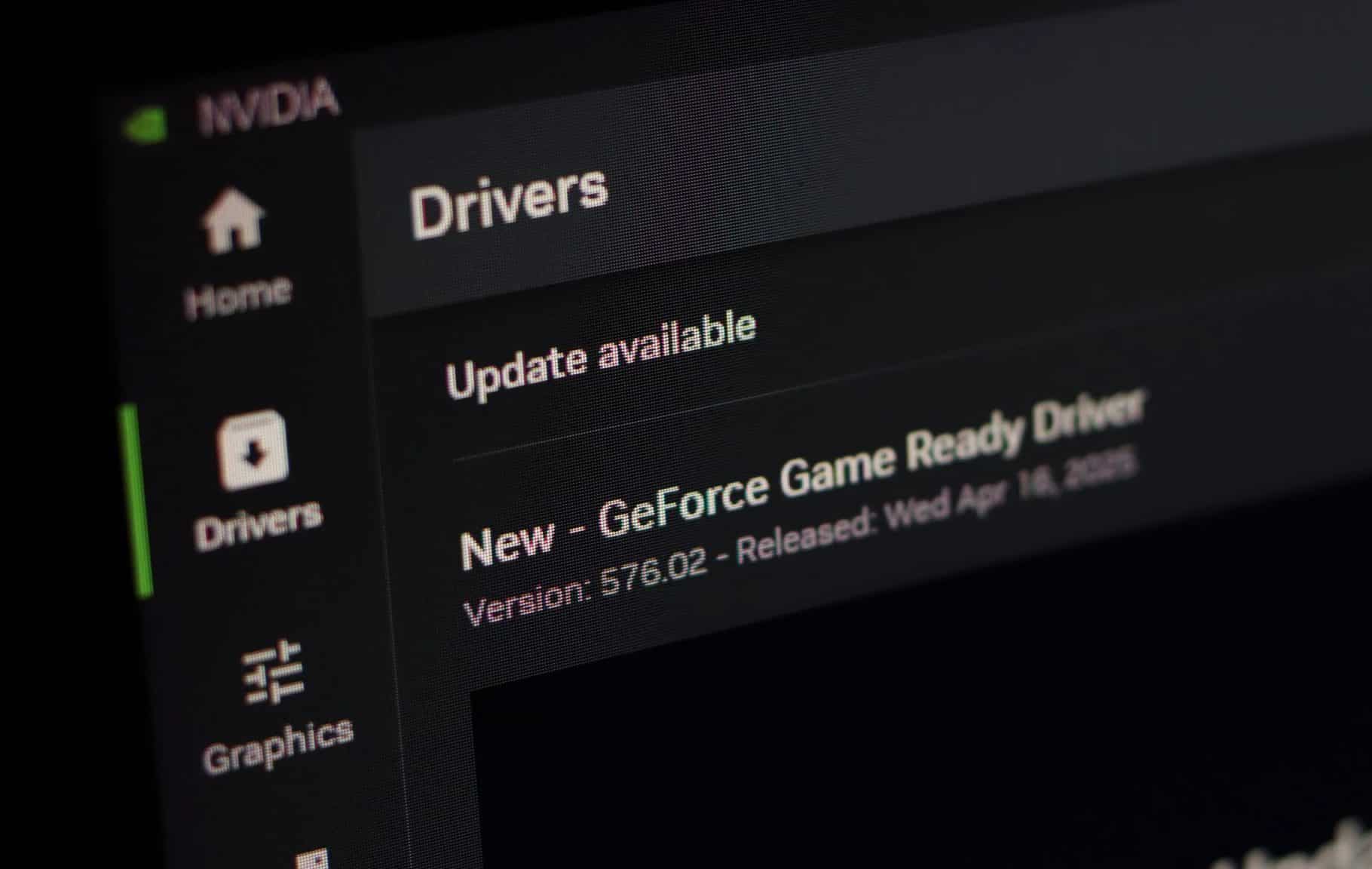 Aggiornamento del driver GPU Nvidia nell'app Nvidia