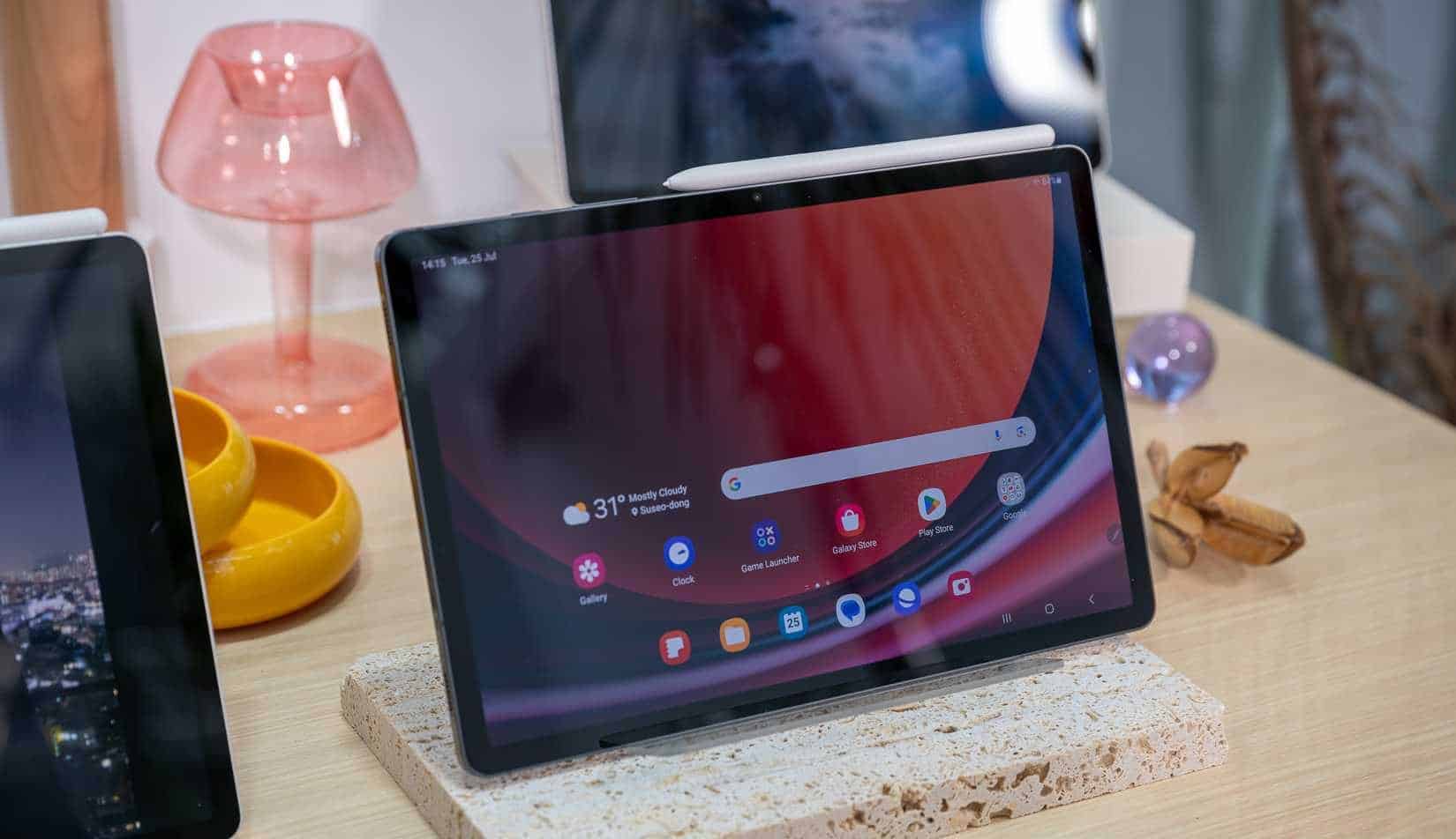 三星 Galaxy Tab S9 顯示其主螢幕