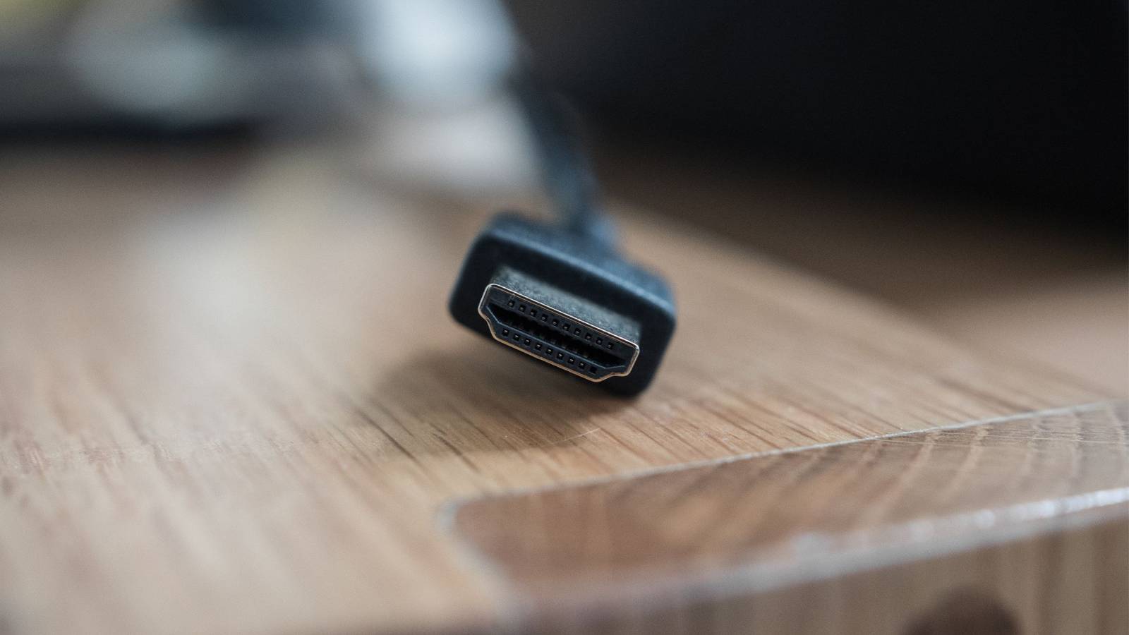 So aktivieren Sie Dolby Atmos auf Ihrem Fernseher: Empfohlene Kabel für das beste Klangerlebnis