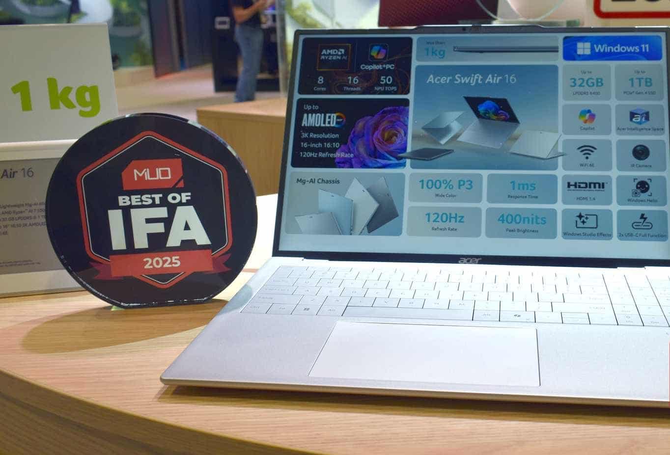 Laptop Acer Swift Air 16 all'IFA 2025.