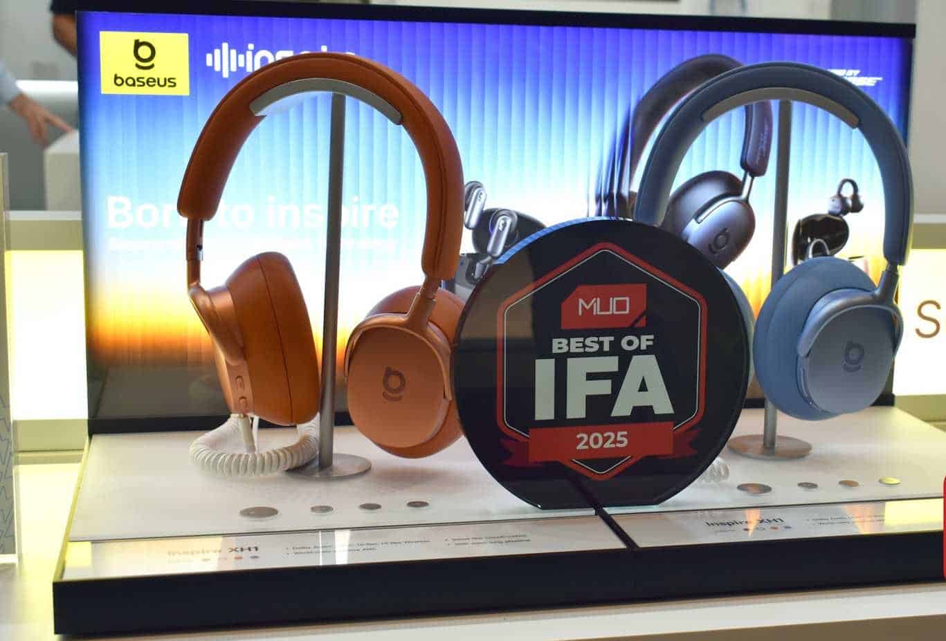 Cuffie Baseus Inspire XH1 con nuovi colori premiati dall'IFA 2025.