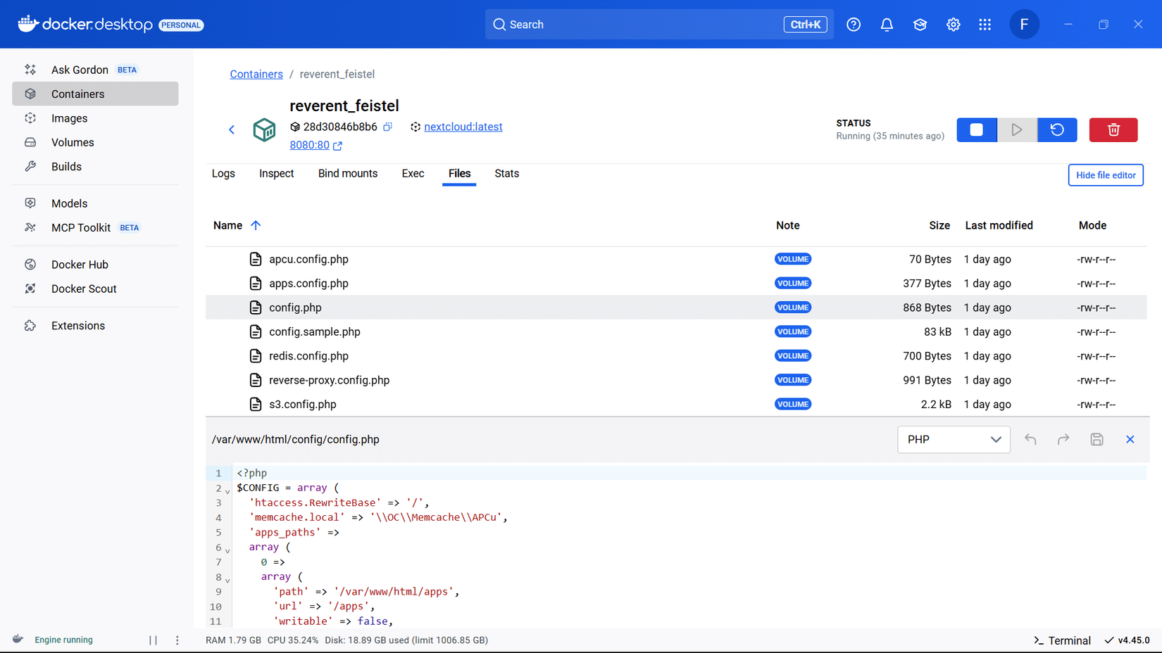 Modifica di un file di configurazione in Docker