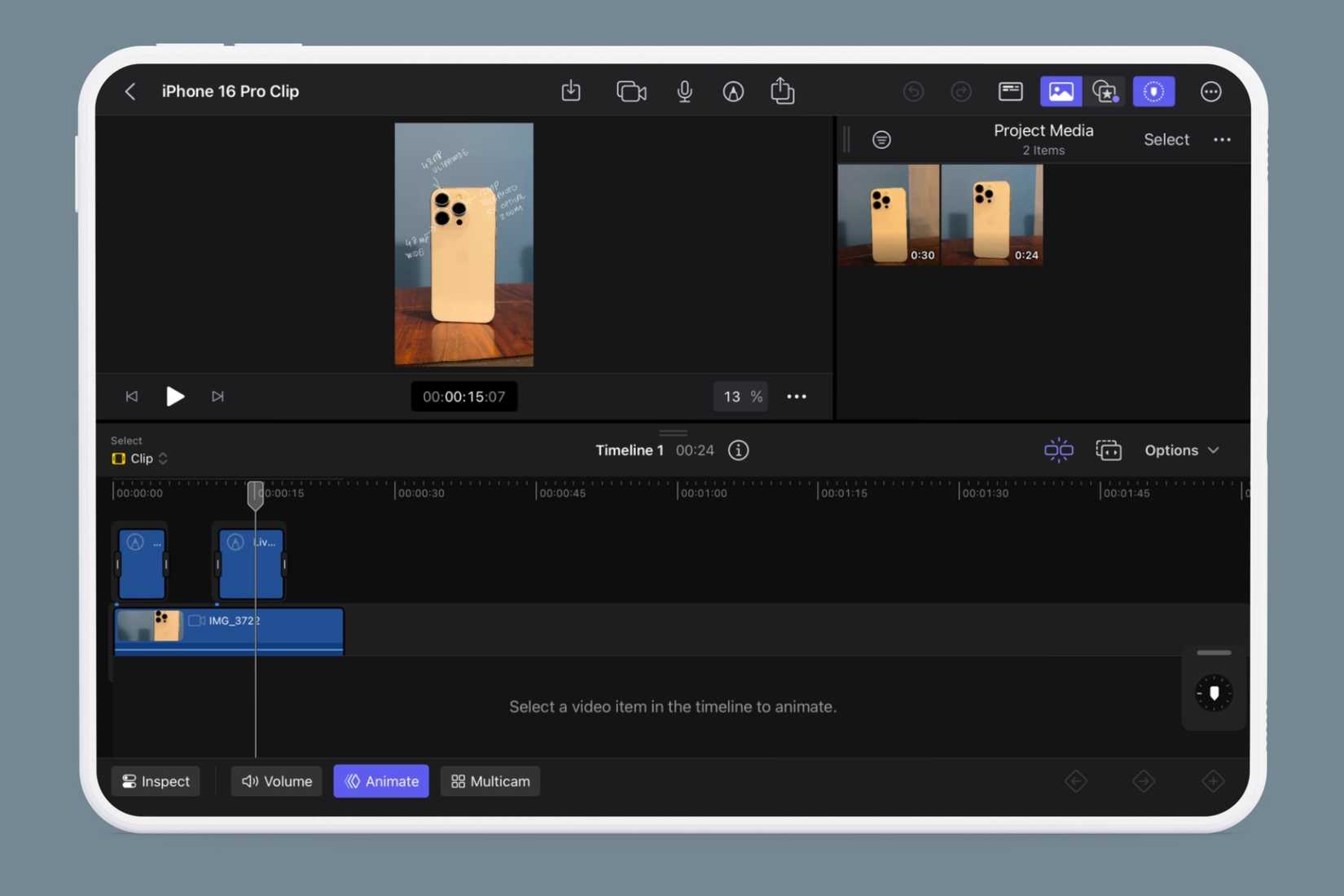 Screenshot della timeline di Final Cut Pro per iPad sullo schermo di un tablet