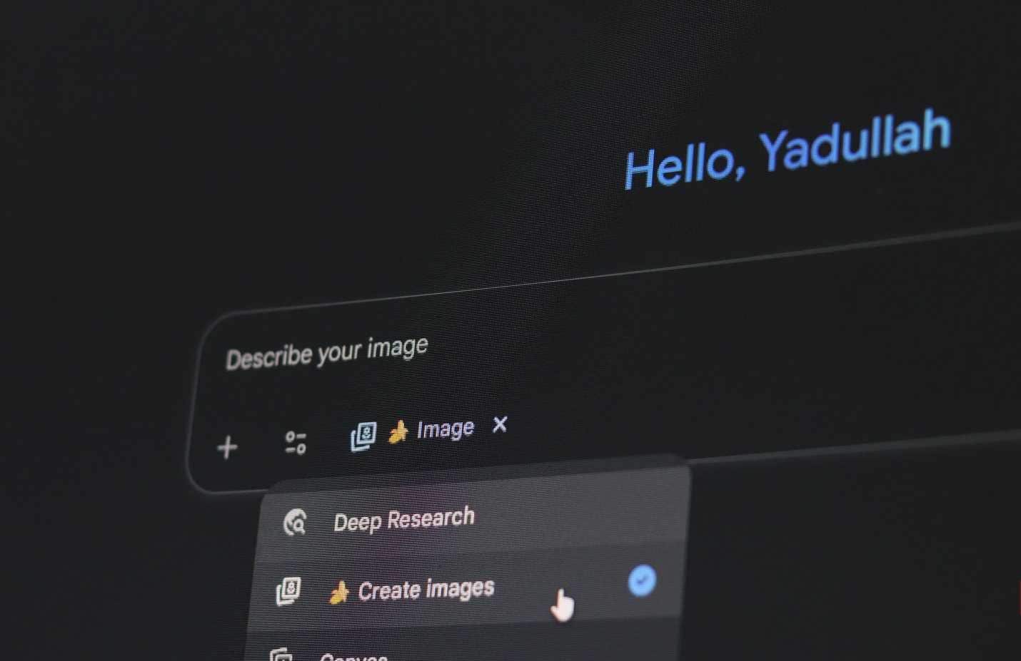 خيار Gemini Create images في تطبيق الويب.