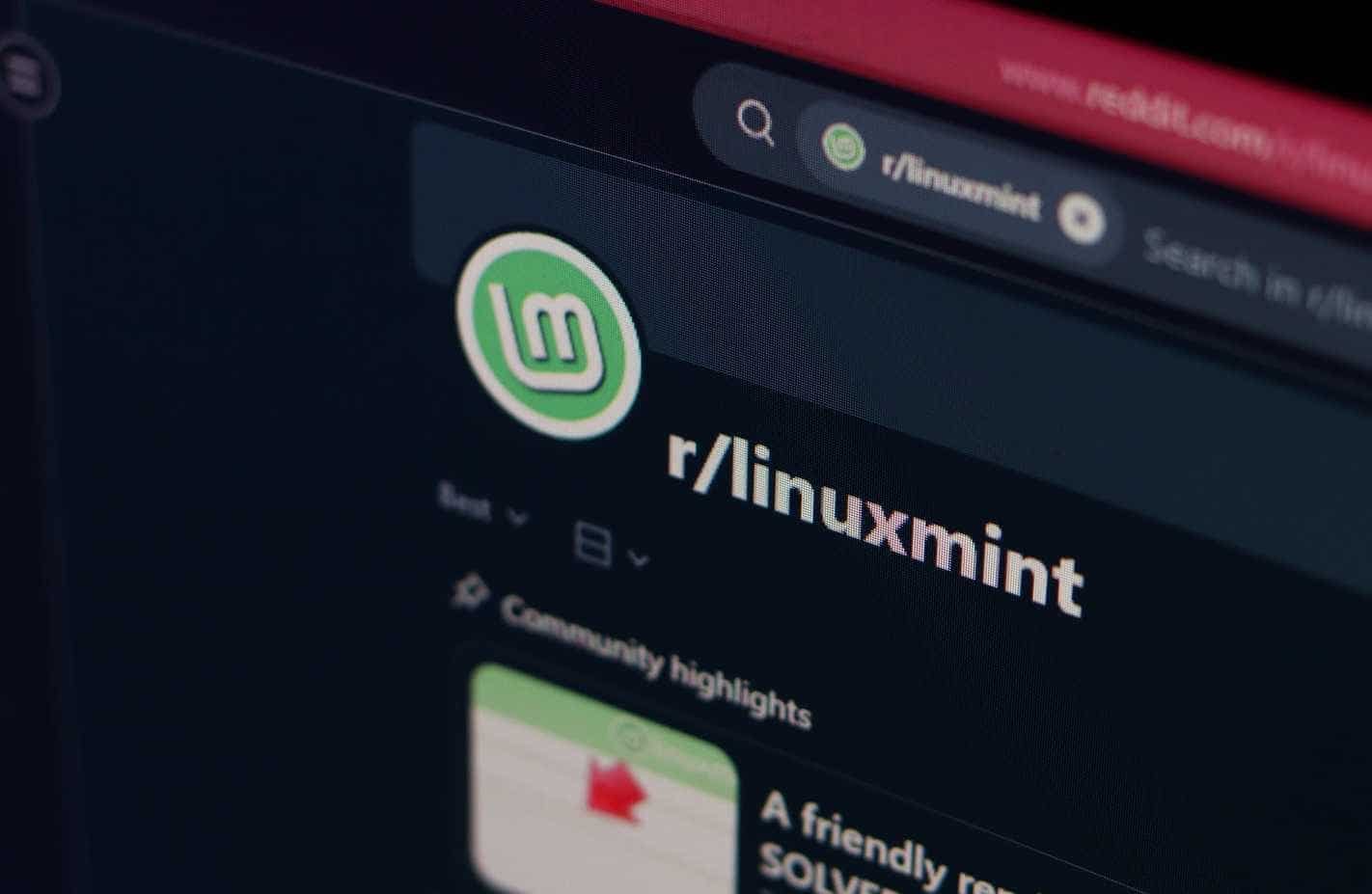 Linux Mint subreddit 在瀏覽器中開啟。