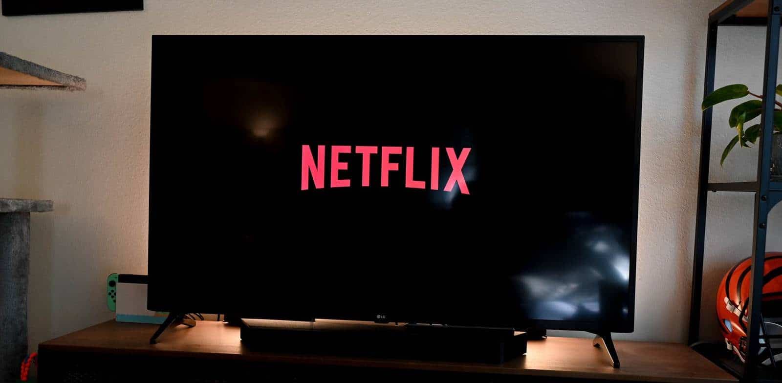 今すぐ Netflix で一気見できる最高のスリラー映画と犯罪映画。