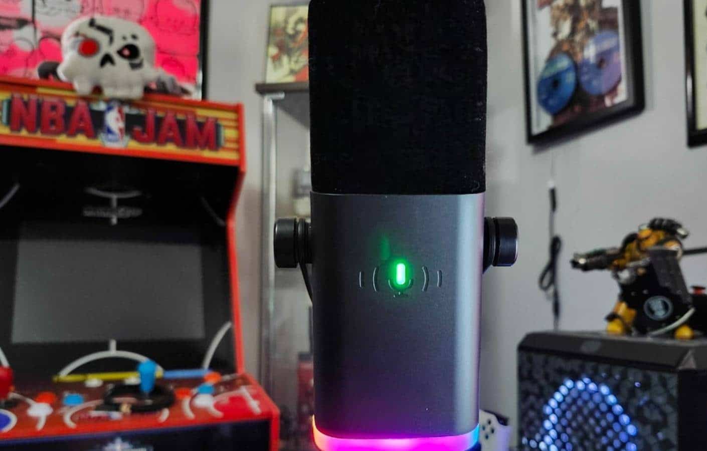 Questa semplice applicazione ha migliorato la qualità del mio microfono, rendendolo chiaro e pulito come in uno studio di registrazione in ogni chiamata.