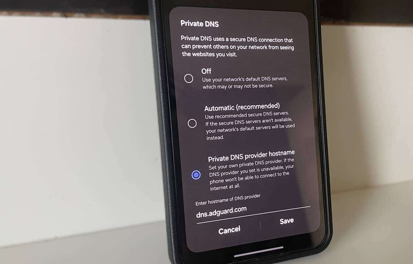 Une astuce DNS simple pour bloquer toutes les publicités sur votre téléphone Android