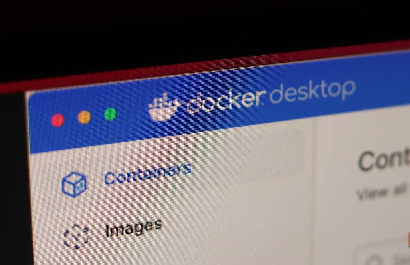 Il logo desktop Docker è presente sull'applicazione.