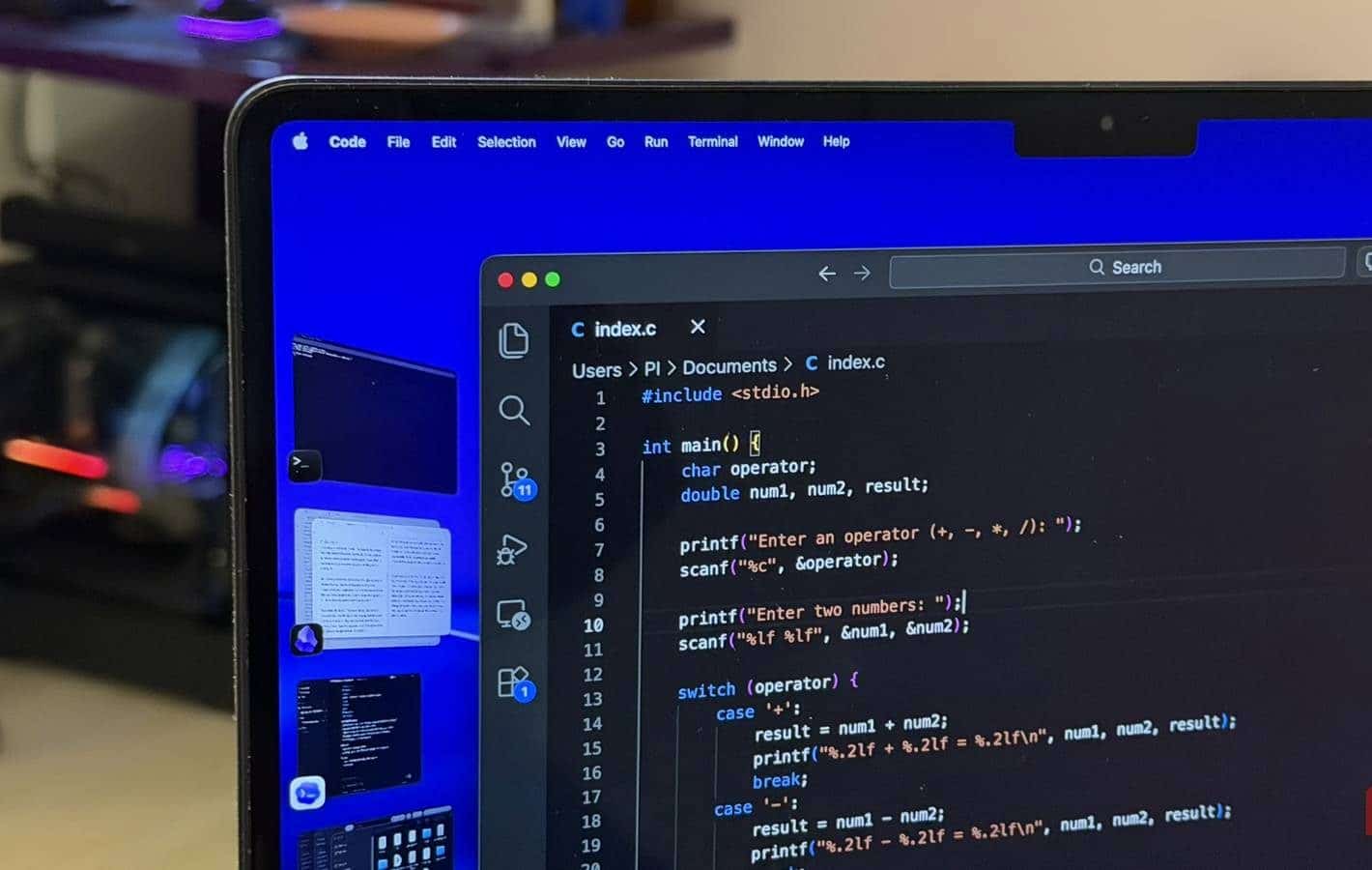 Perché il linguaggio di programmazione C è stato chiamato così? E che fine ha fatto il linguaggio D?