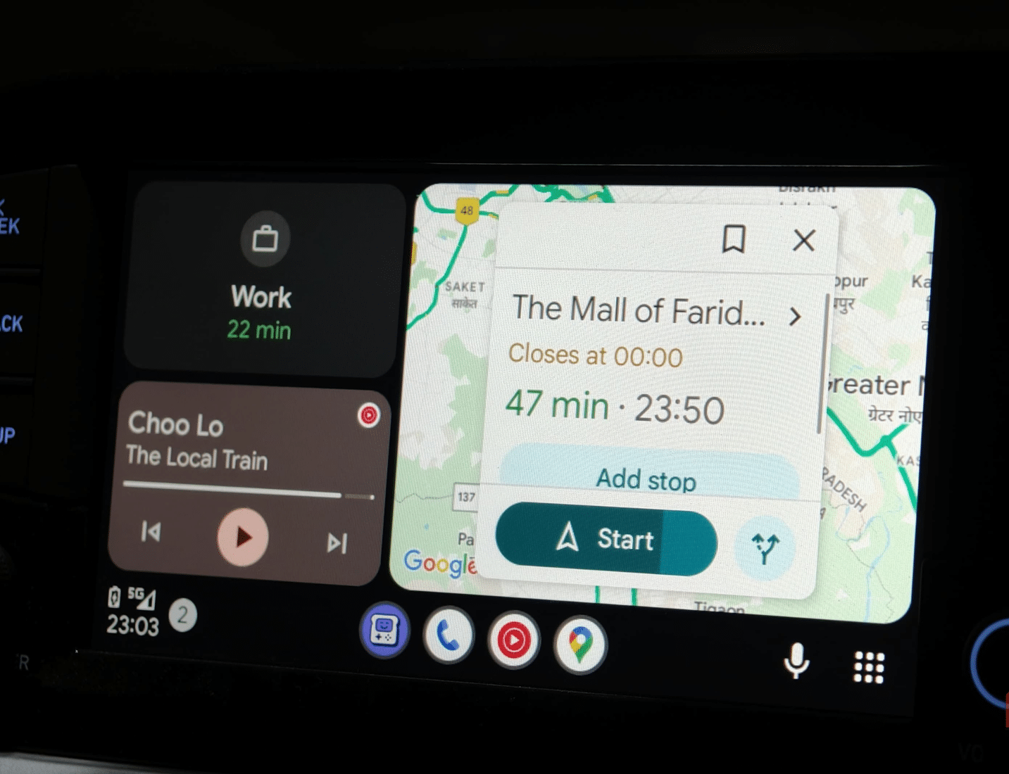 在 Android Auto 上找到前往商場的快捷路線