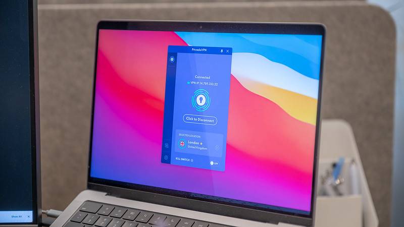 PrivadoVPN działa na Apple MacBook Pro