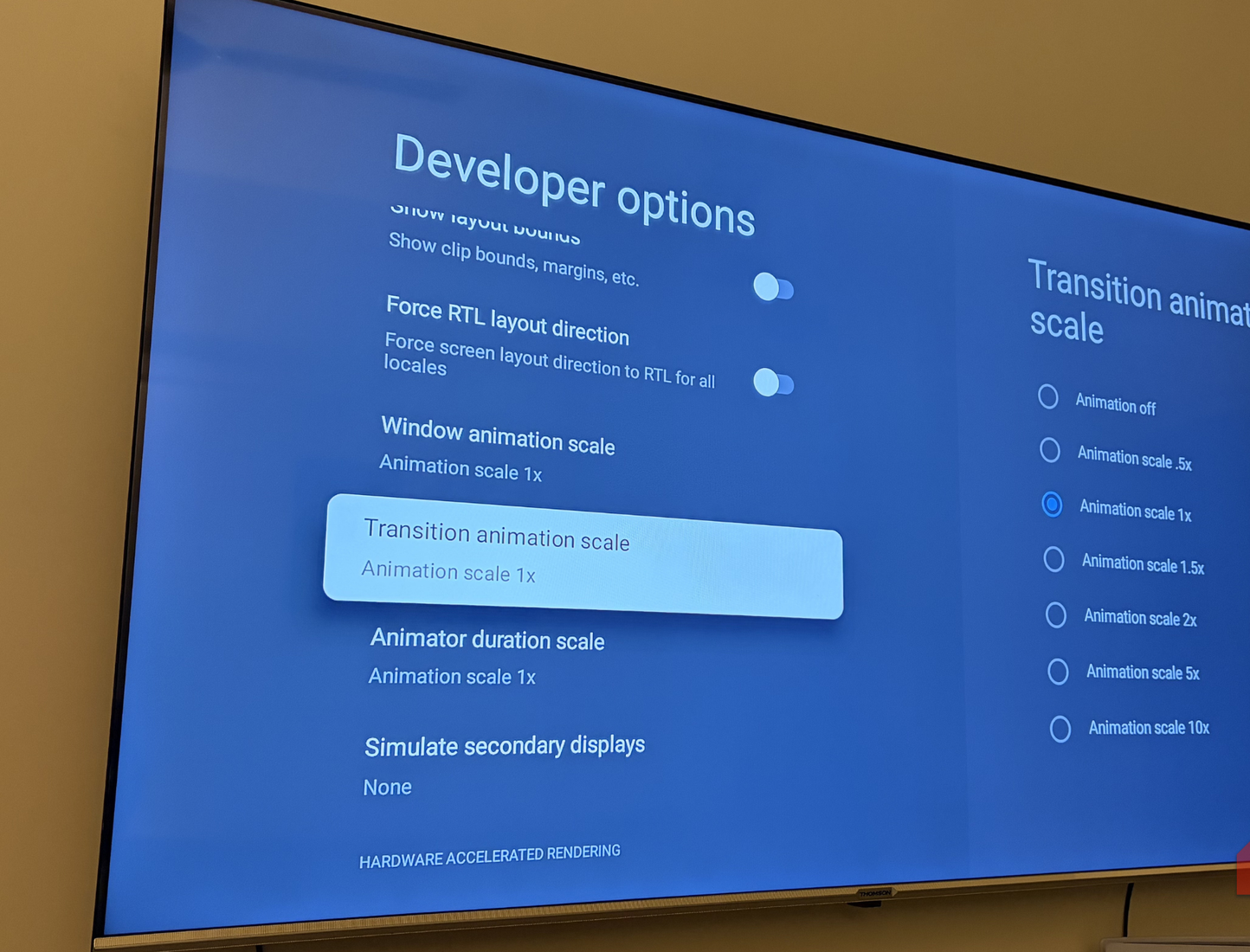 Opzioni sviluppatore nell'icona delle impostazioni sulla tua smart TV