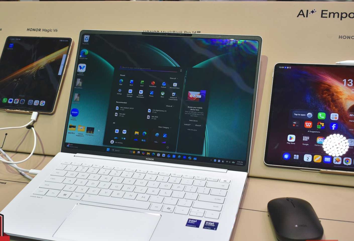 榮耀MagicBook 14 Pro筆記型電腦MWC 2026。